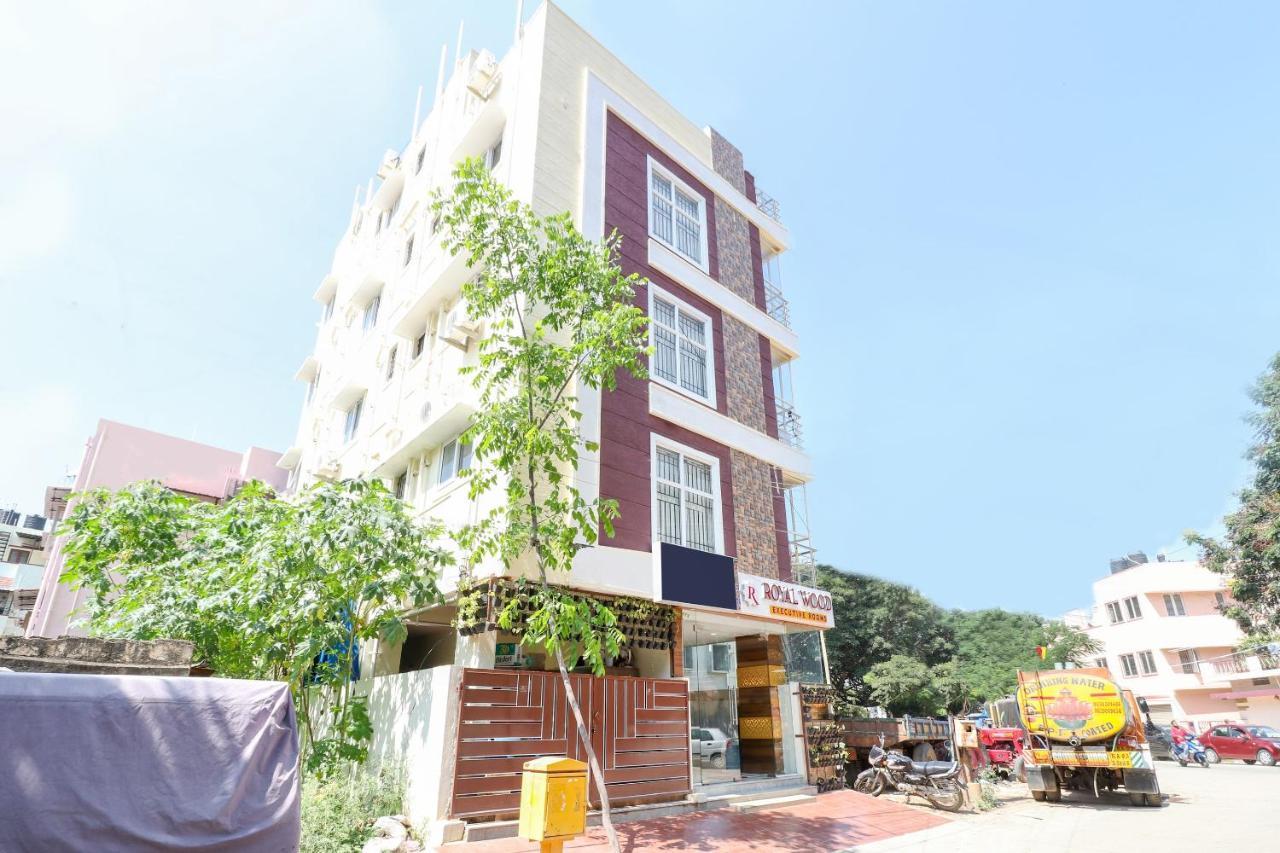 Oyo36197皇家伍德酒店 班加罗尔 外观 照片